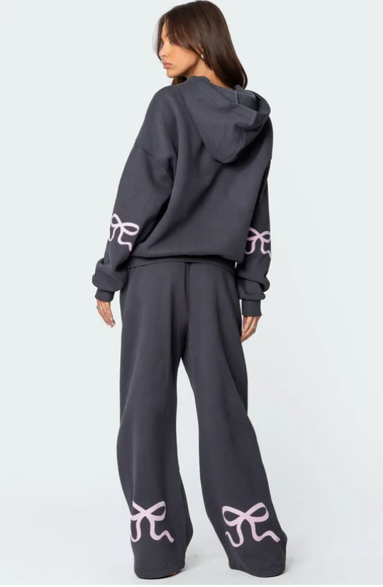 Strik Luxe Trainingspak | Comfort Met Een Vrouwelijke Touch